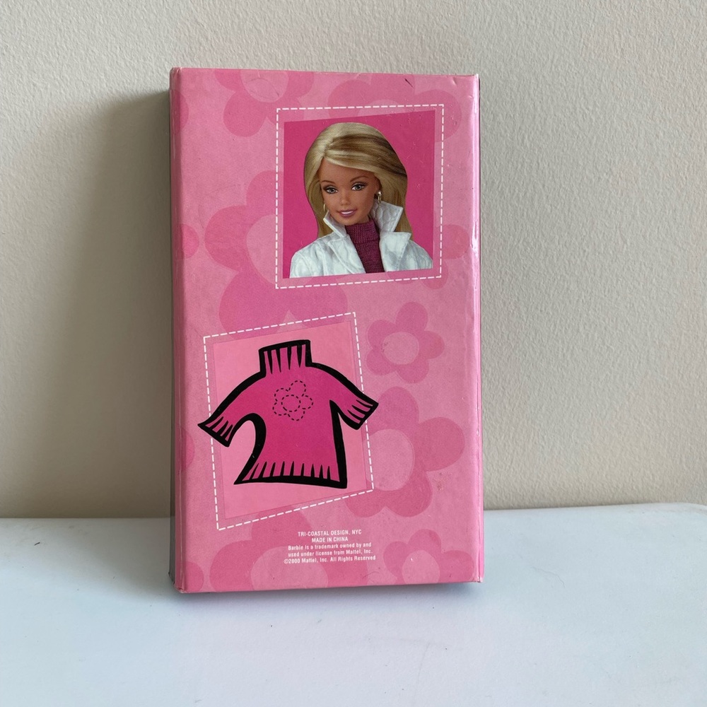 2000 Barbie Address/Notes/Activities Book - Picture 3 of 7